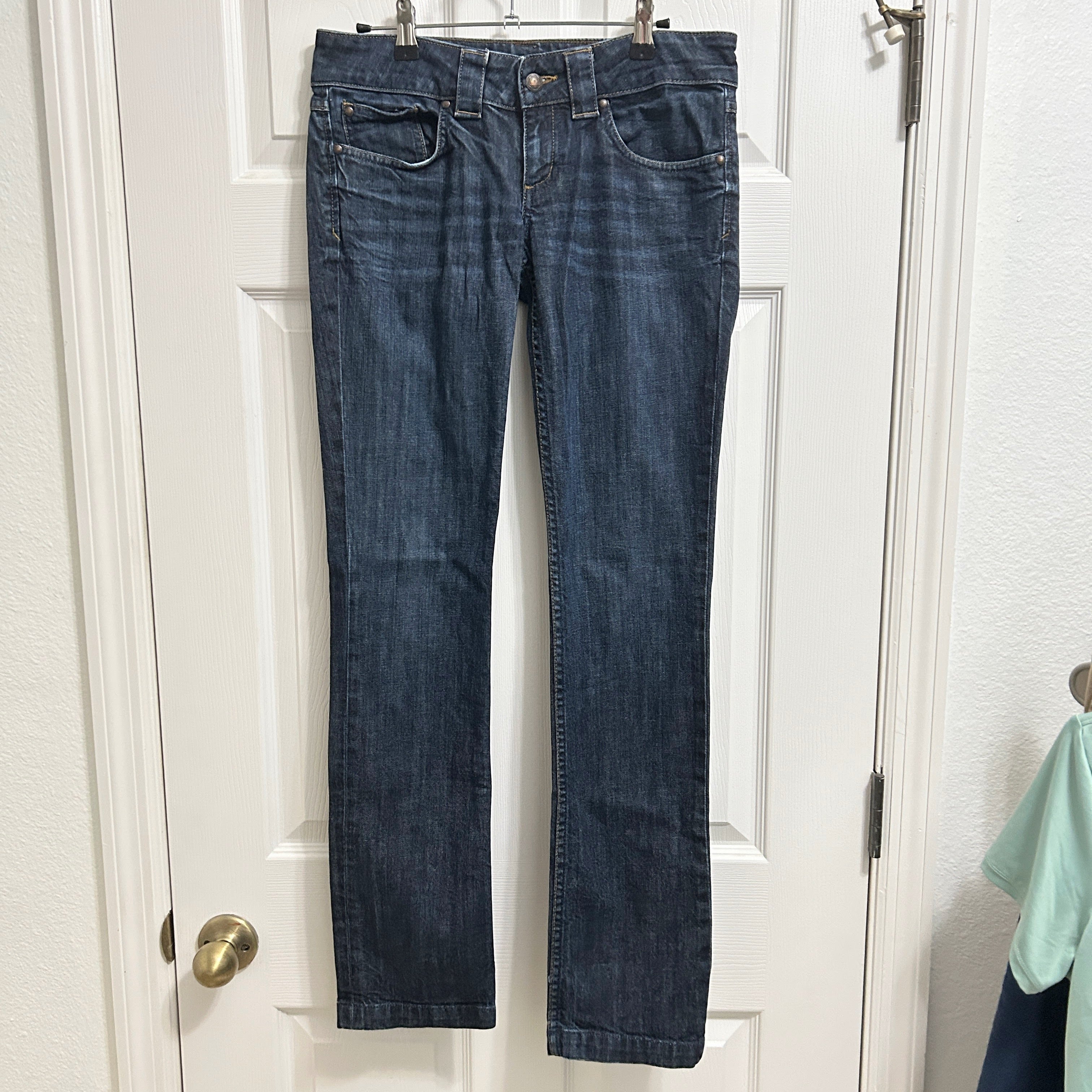 Juicy Couture Women’s Blue Straight Leg Jeans Size 27