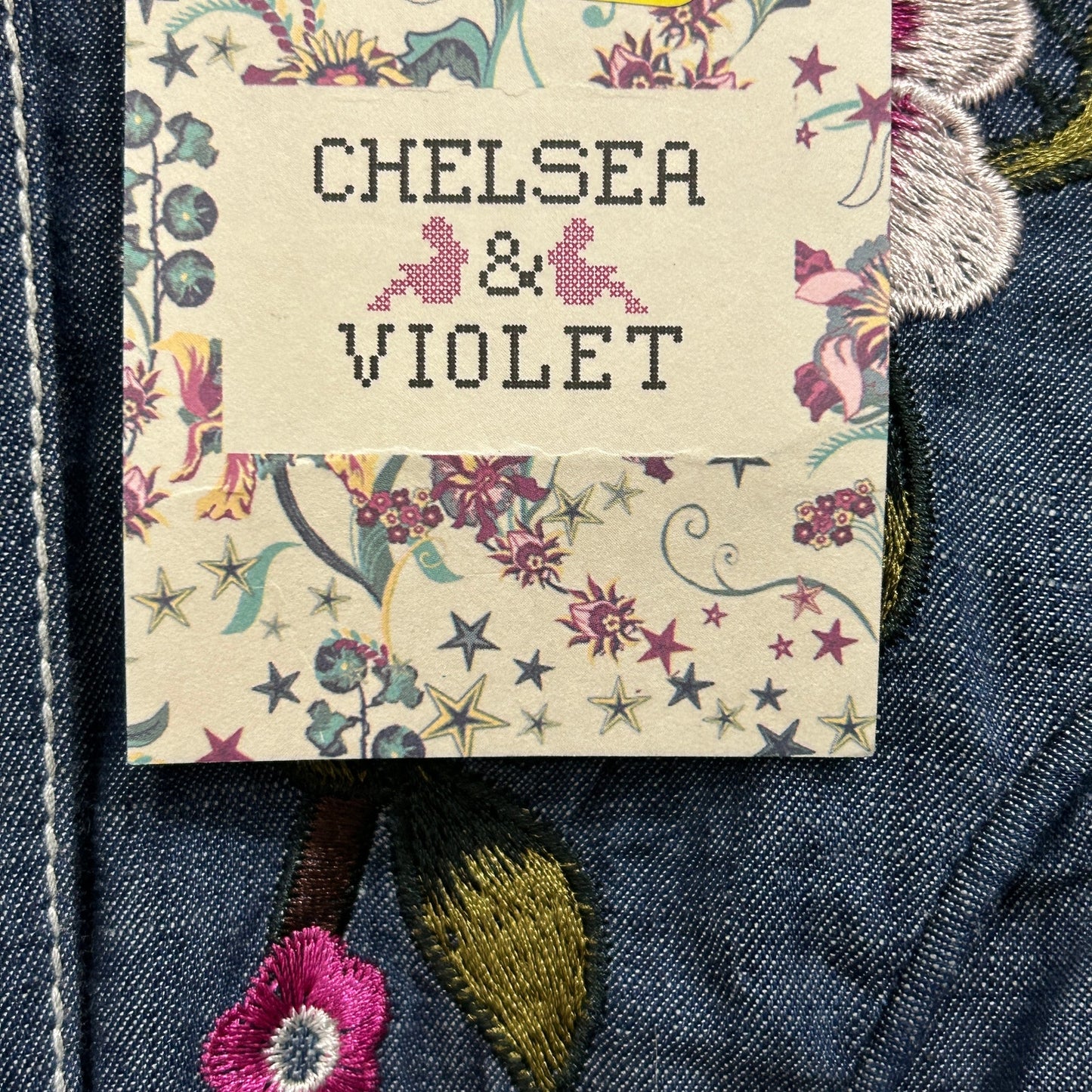 Chelsea & Violet Chambray Embroidered Shirt Women’s Small Boho Western