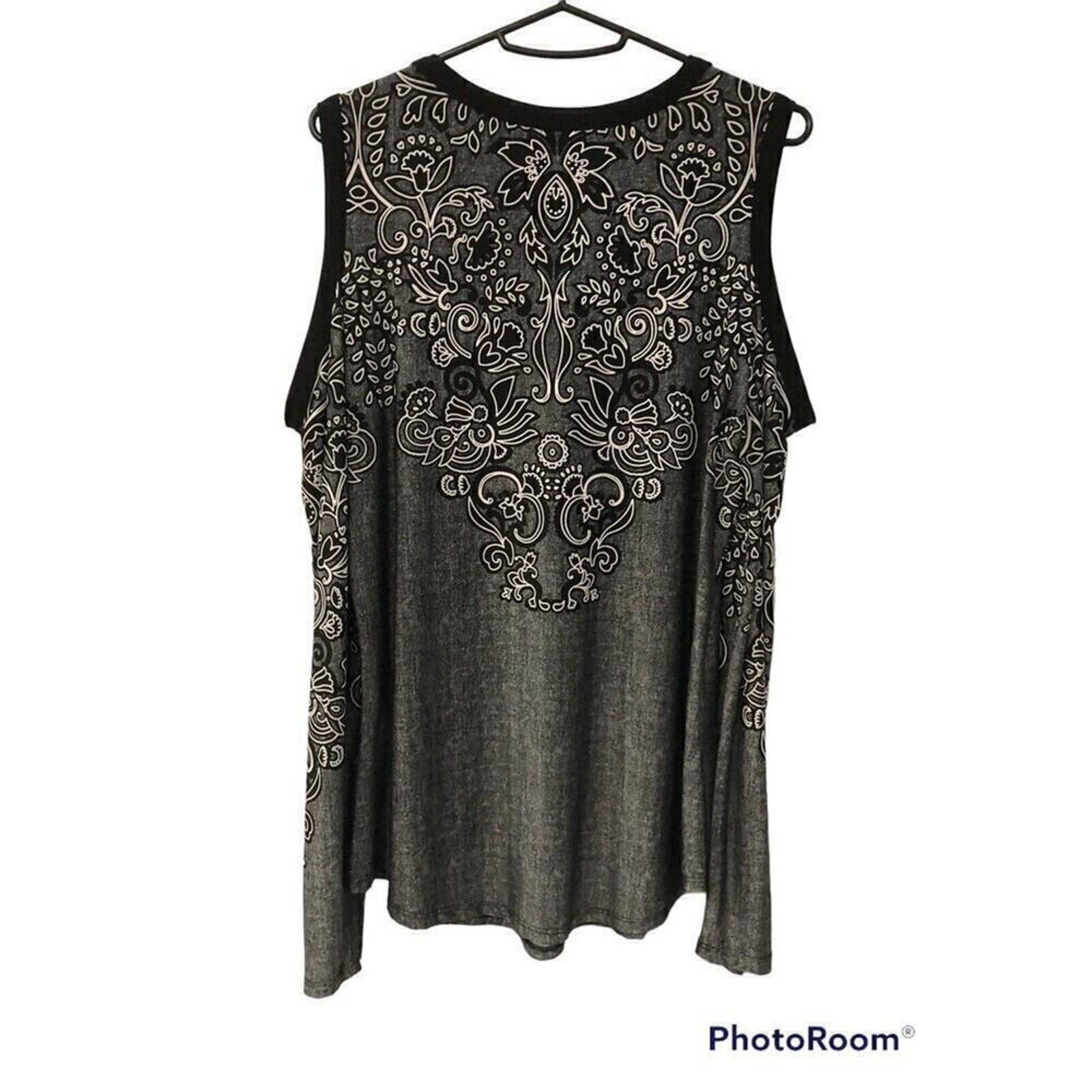 VENUS Gray Long Sleeve Top/Blouse Black Trim Draw String Front Closure Sz.(M)