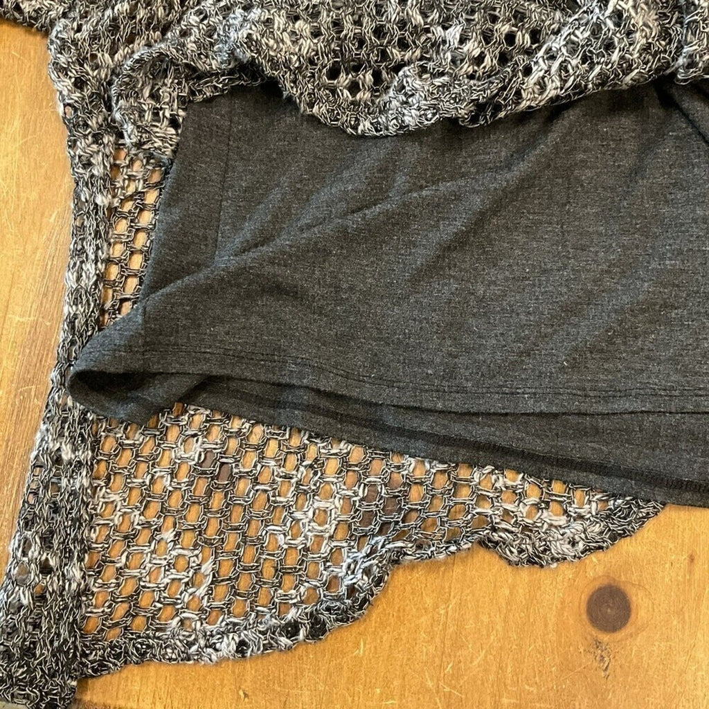 Democracy Women's Loose Knit Lined Sweater / Top Size (M) Grey / Black