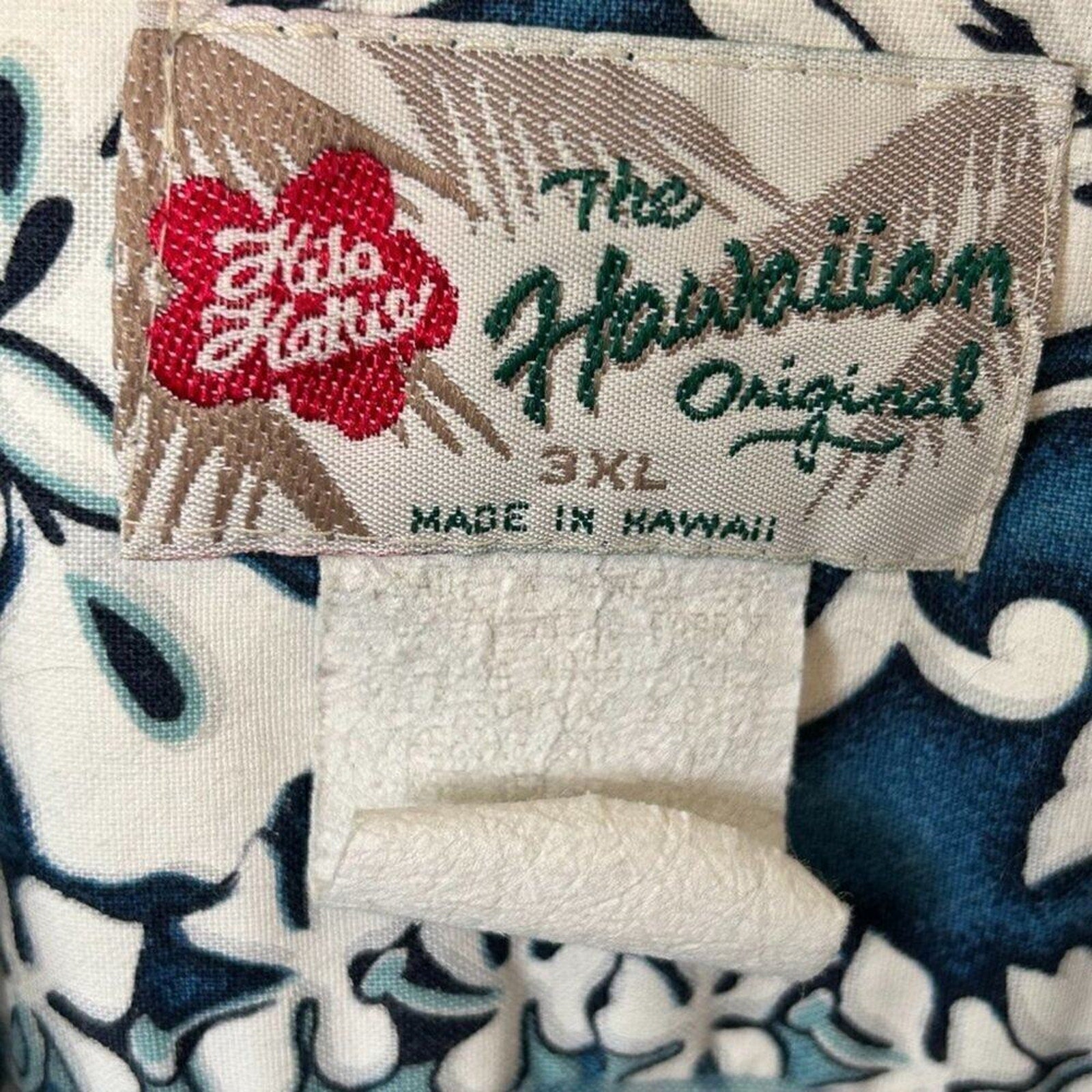 The Original Hawaiian Floral Button Down Vintage Shirt in Men's 3XL, #F1215