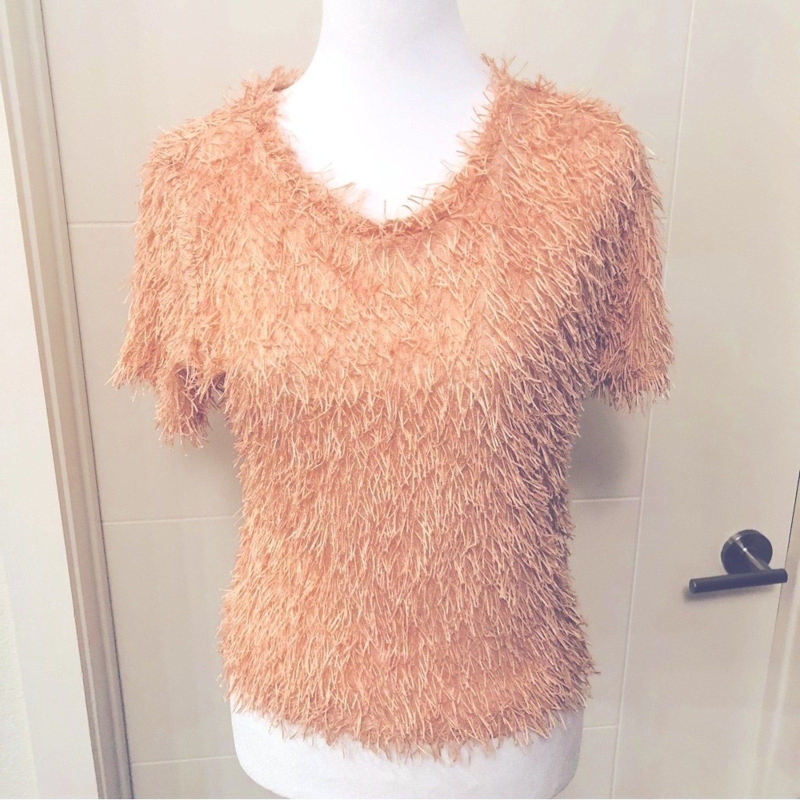 ZARA Trafaluc Pink Fuzzy Fringe Eyelash Popcorn Sweater Top Size ( M ), #1101