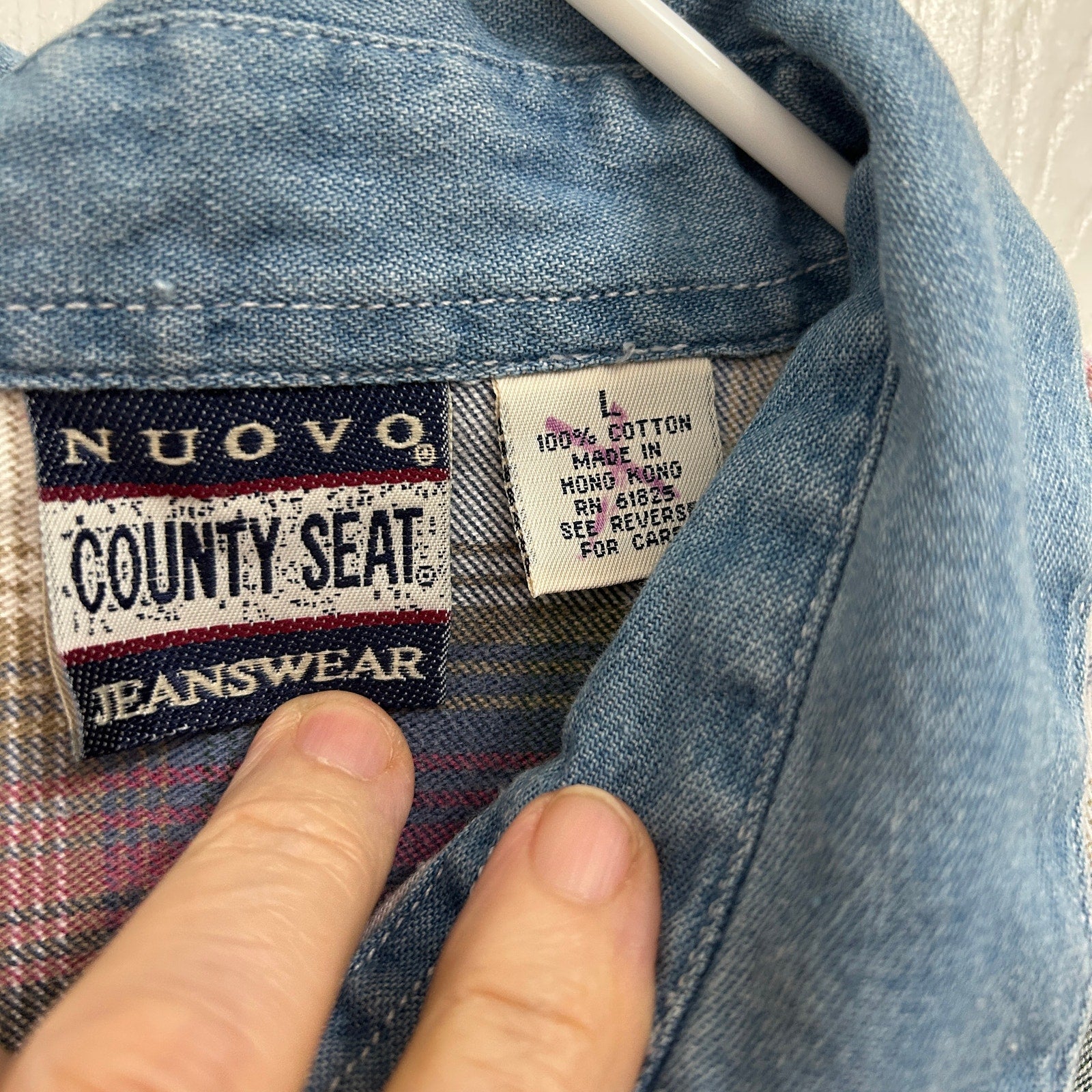 Nuovo County Seat Plaid Button Down Shirt Men’s Size L – Denim Collar