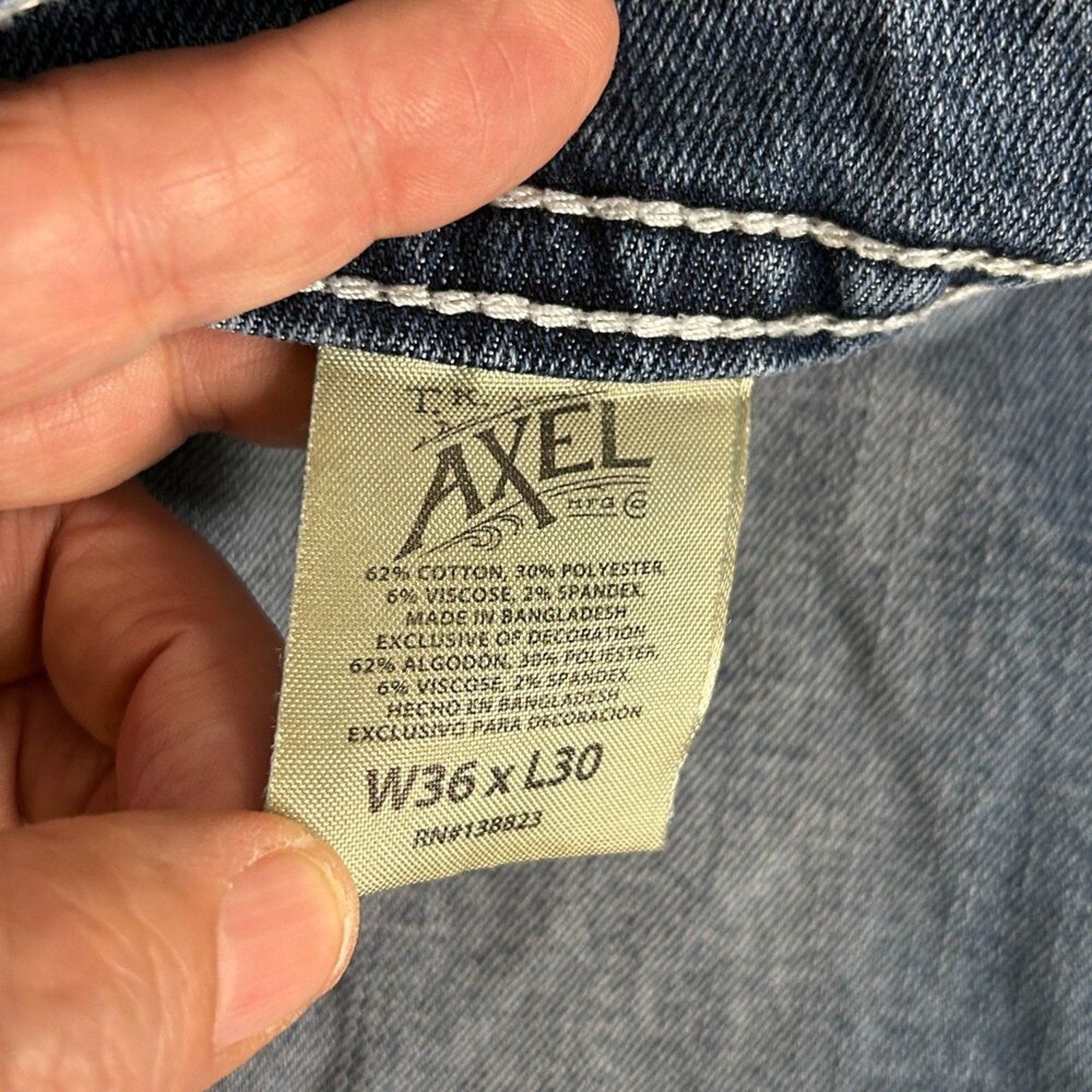Axel T. K. Jeans 36" x 30" Wide Full Leg Blue Med Wash 10" Rise