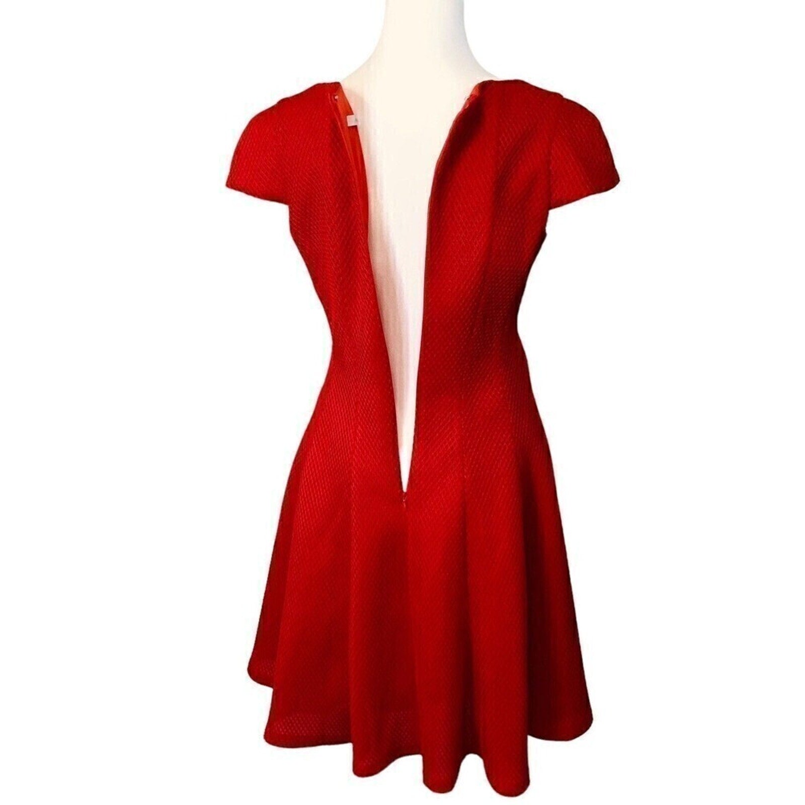 Julia Jordan red lined dress V‑neck cap sleeve size 8e