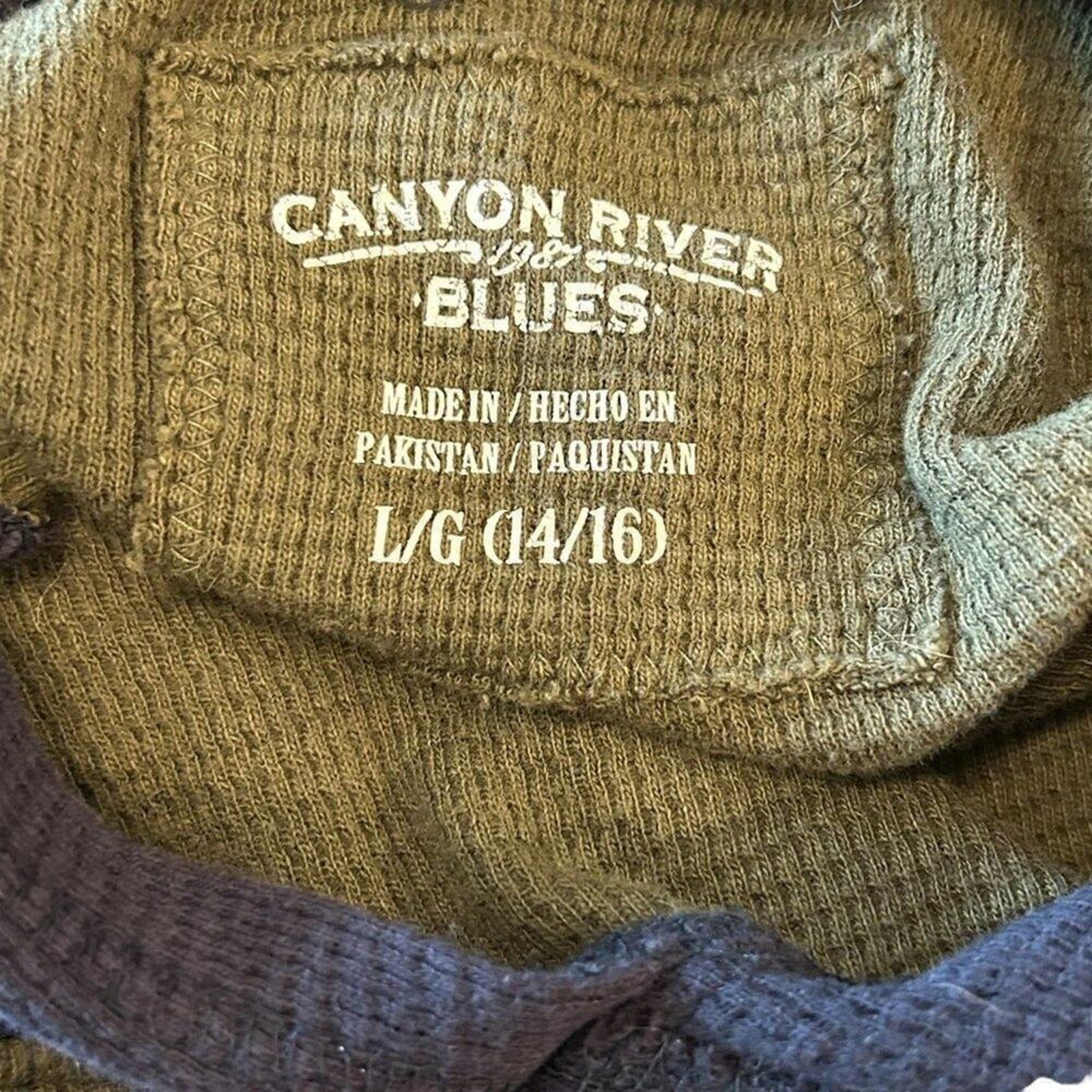 Canyon River Lgt. Hoodie Japanese Dragon Warrior Theme Sz. M. Unisex  #A1192