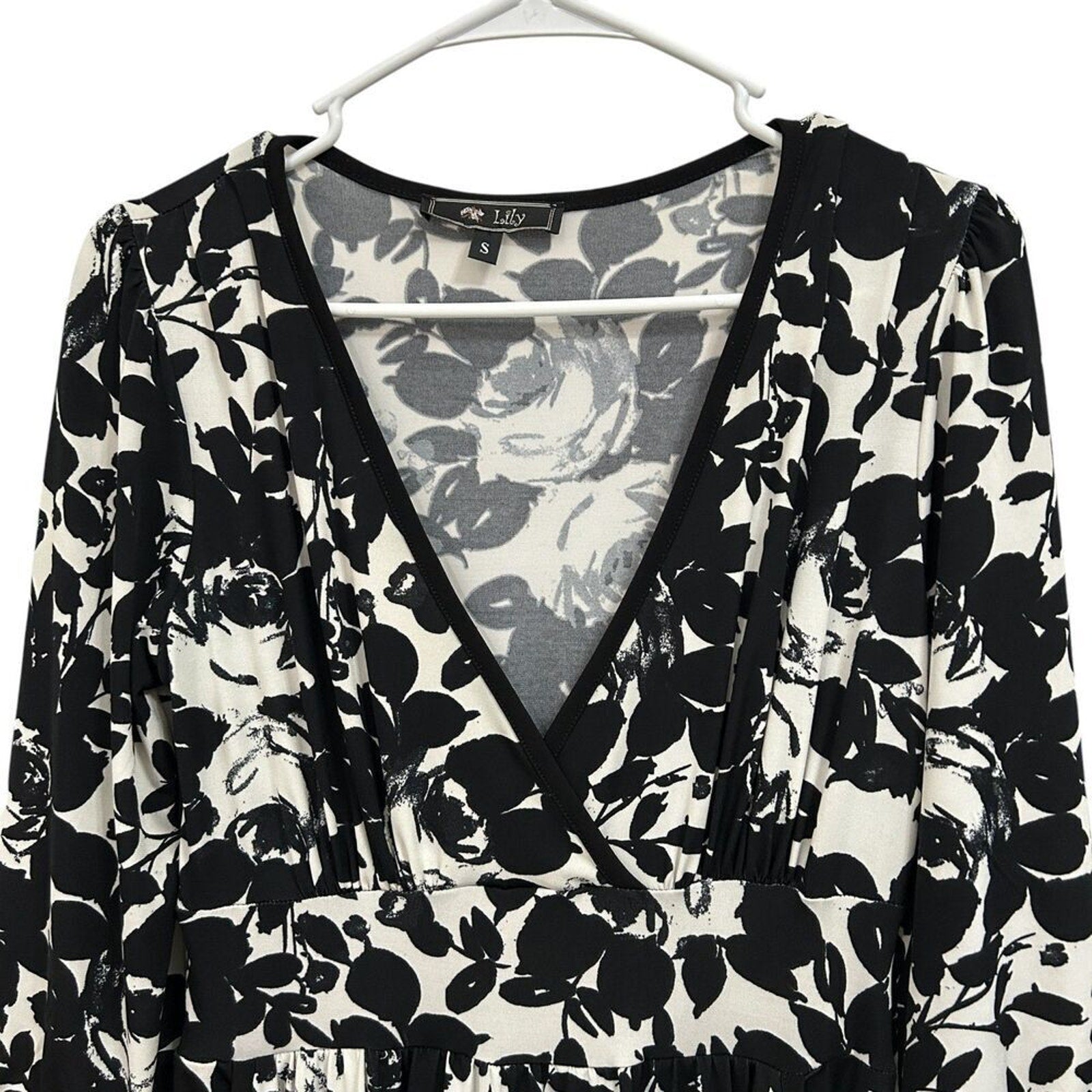 Lily Women’s Maxi Dress Size S Black White Floral Pattern Spring Summer