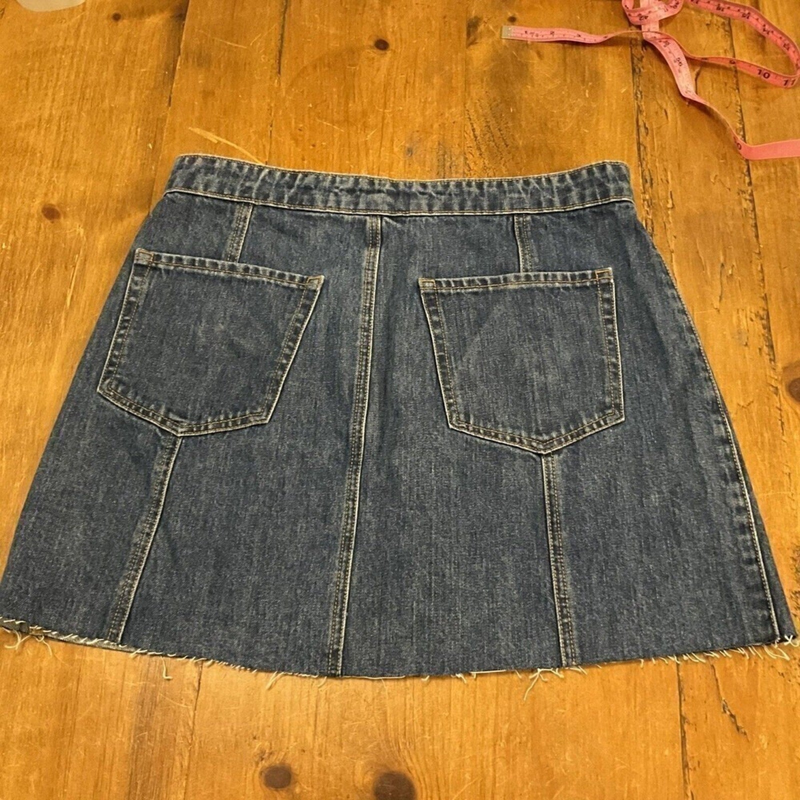 Aéropostale High-Rise Mini Frayed Denim Skirt – Size 10, Button-Front, Dark Blue #G1035