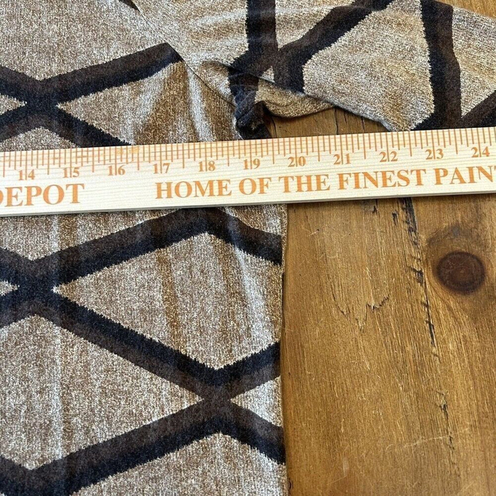 Lauren - Ralph Lauren Blouse Women's Size (L), Brown Geometric, 3/4 Sleeve #1109