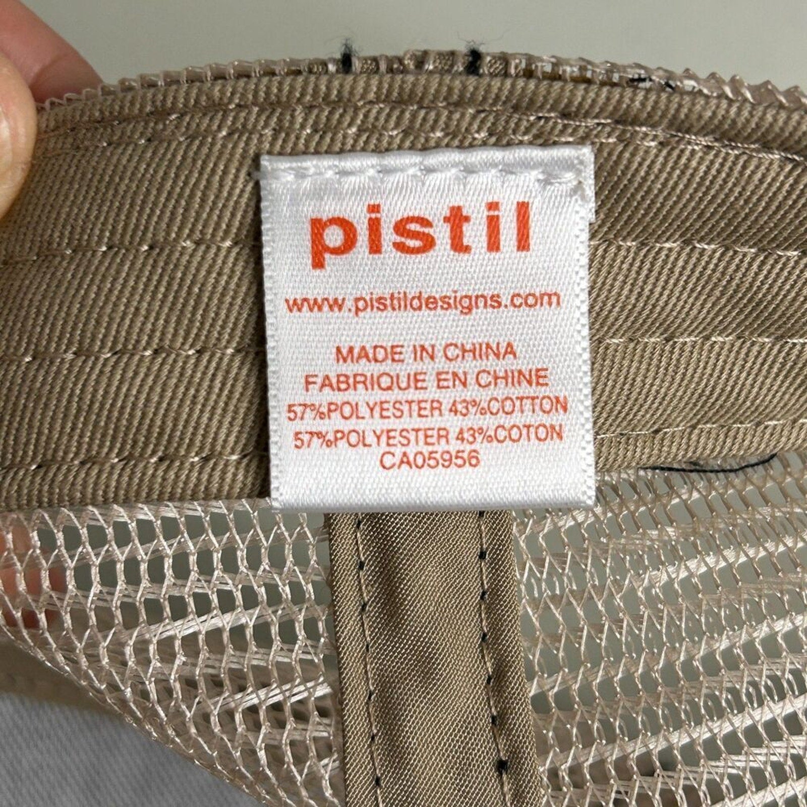 Silver Oak Napa Valley Hat With Leather Logo Panel on Front, Snapback NWOT