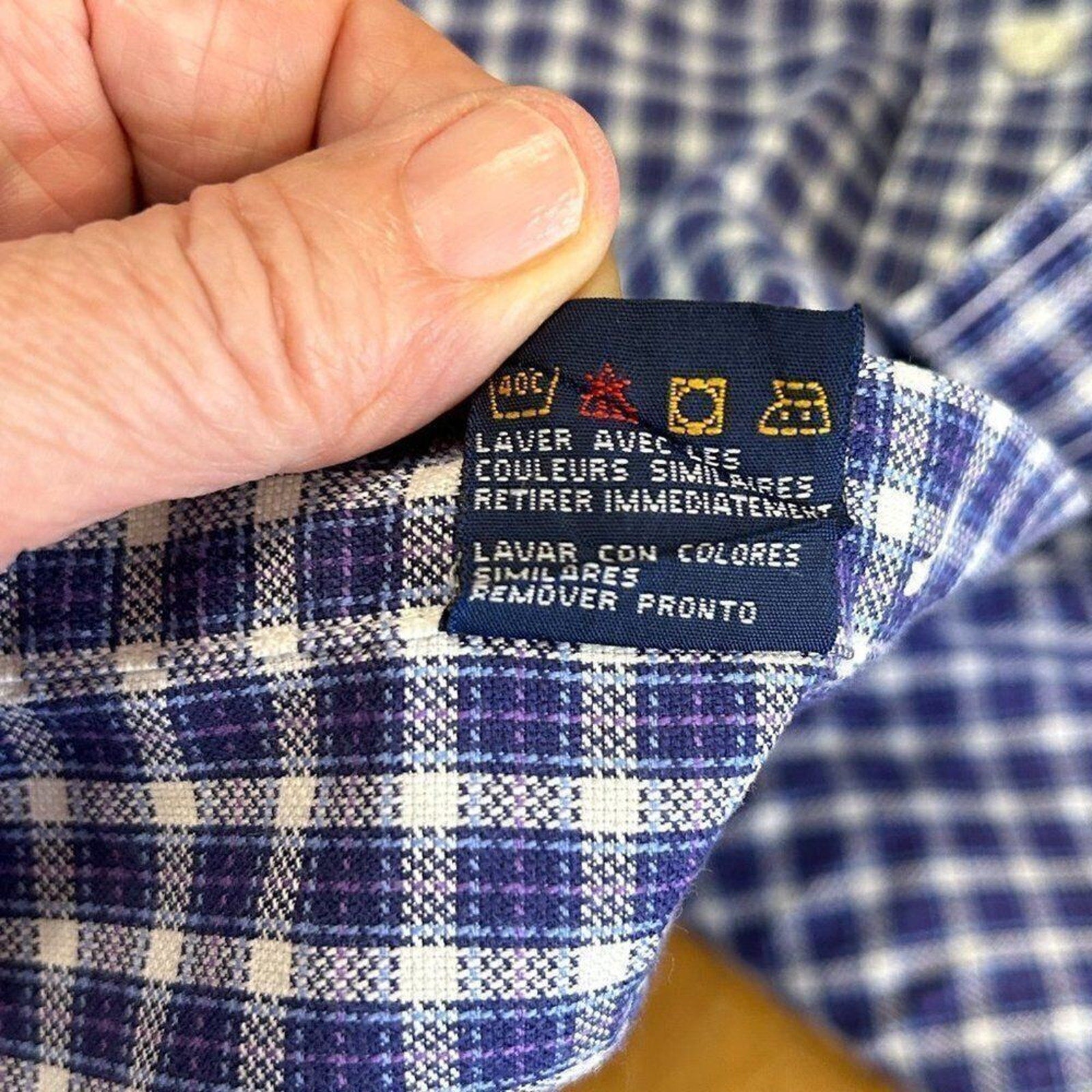 Tommy Hilfiger  Mens Shirt Size XL Blue White Button Up Long Sleeve Check #M1362