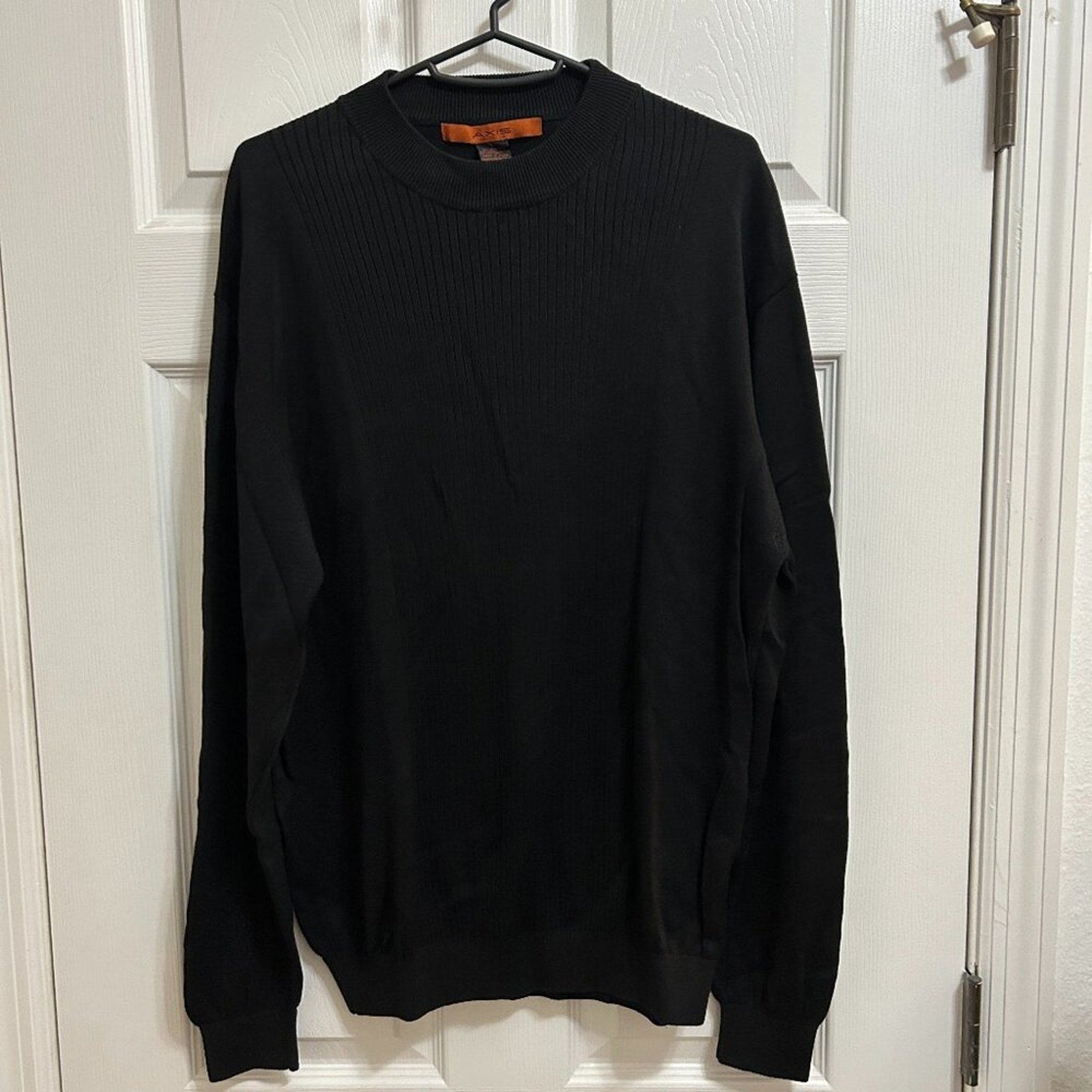 Axis Men’s Black Silk Blend Ribbed Lightweight Sweater Size L