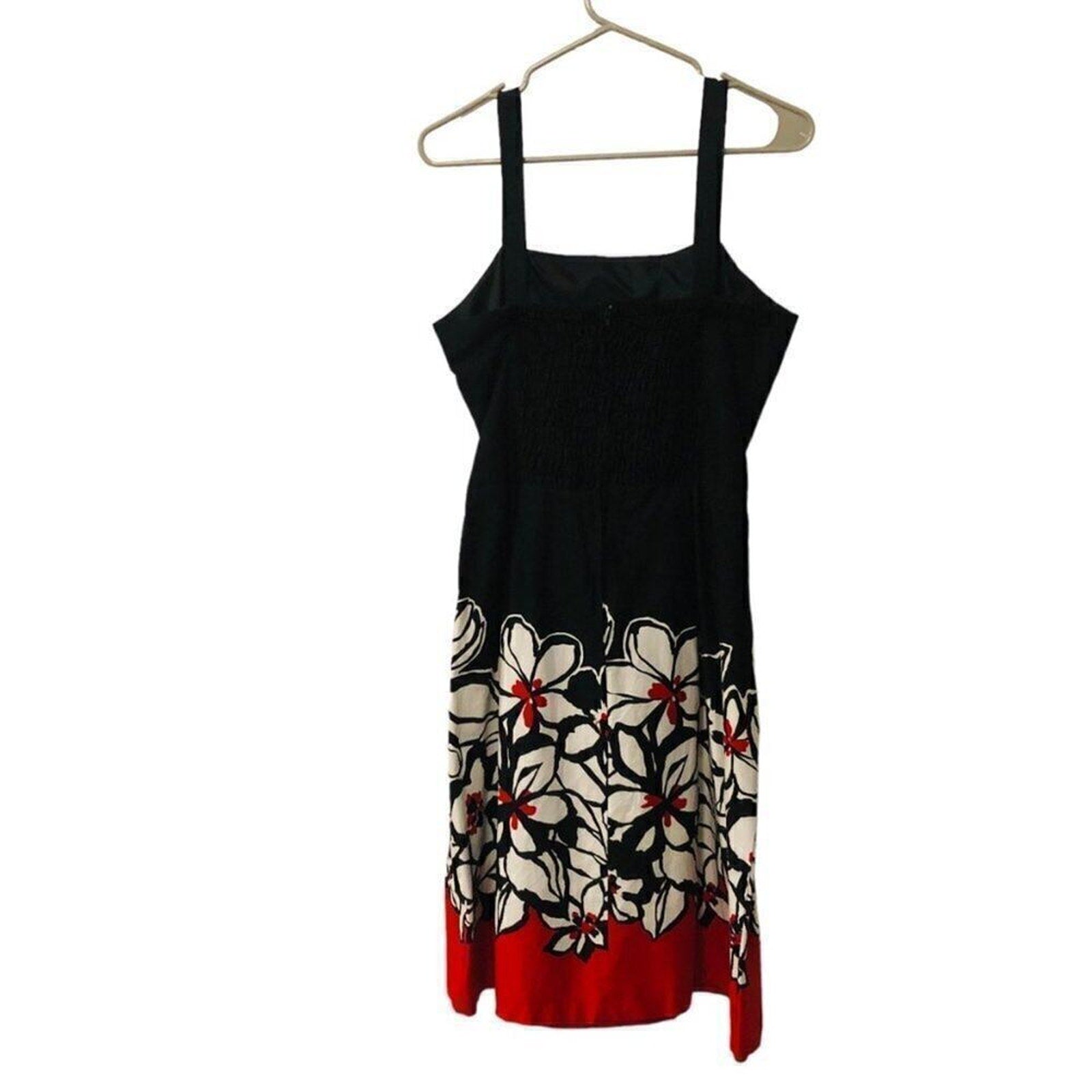 R&K Red & Black Floral Dress Size 9 – Casual Flare Style