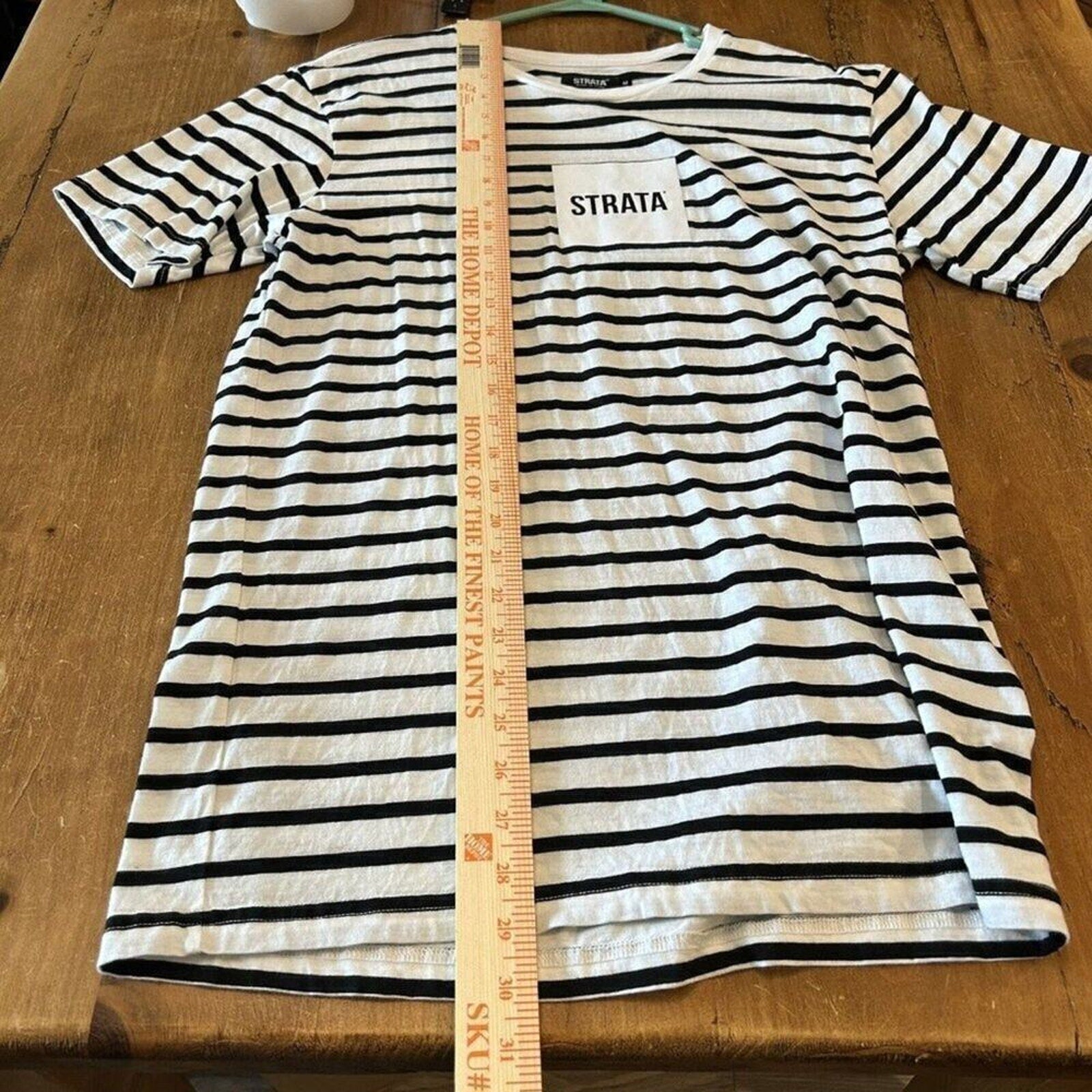 Strata Logo (RARE) Women's Striped T-Shirt, Black/White Size Medium #B1110