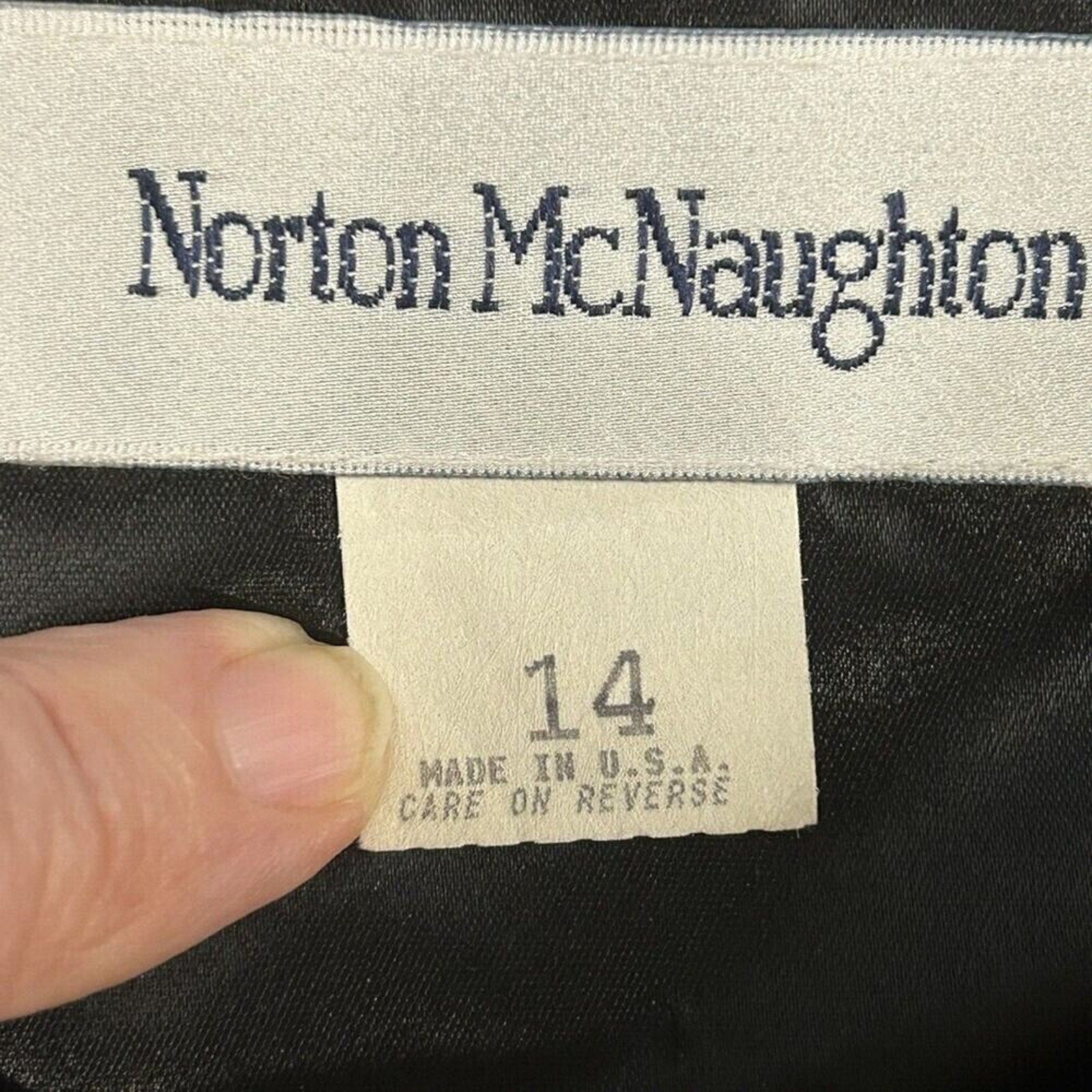 Norton McNaughton Womens Velvet Floral Metallic Vintage Blazer Jacket Blk. Sz 14