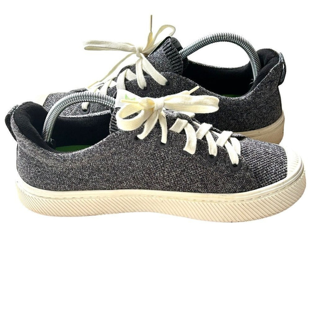 Cariuma Women's Sneakers Size 8.5 Grey Canvas White Lace Up