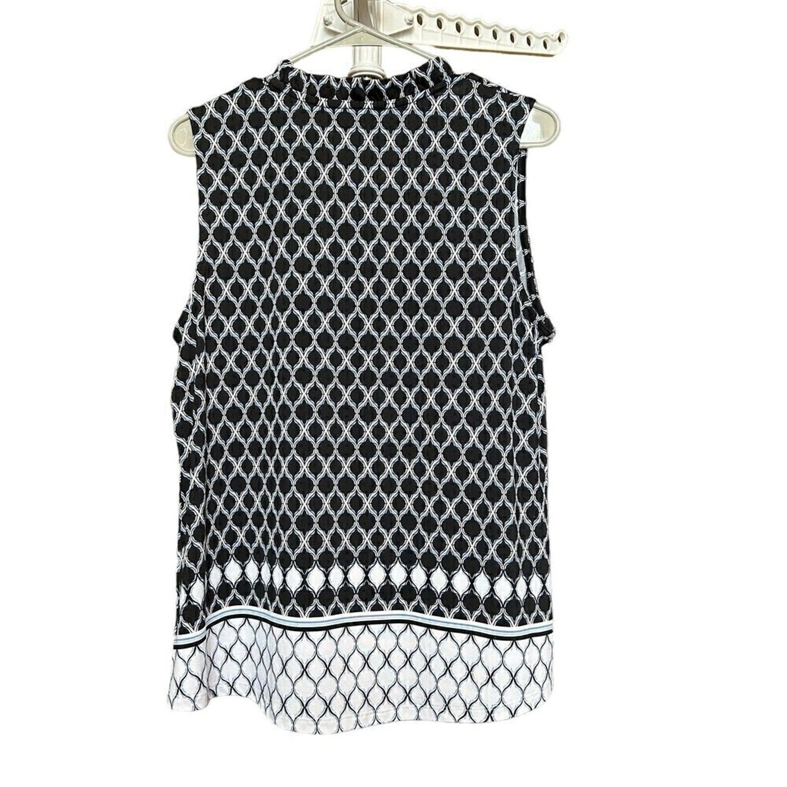 Croft & Barrow Womens Top L Blouse Blue / White Split Neckline Sleeveless #A1164