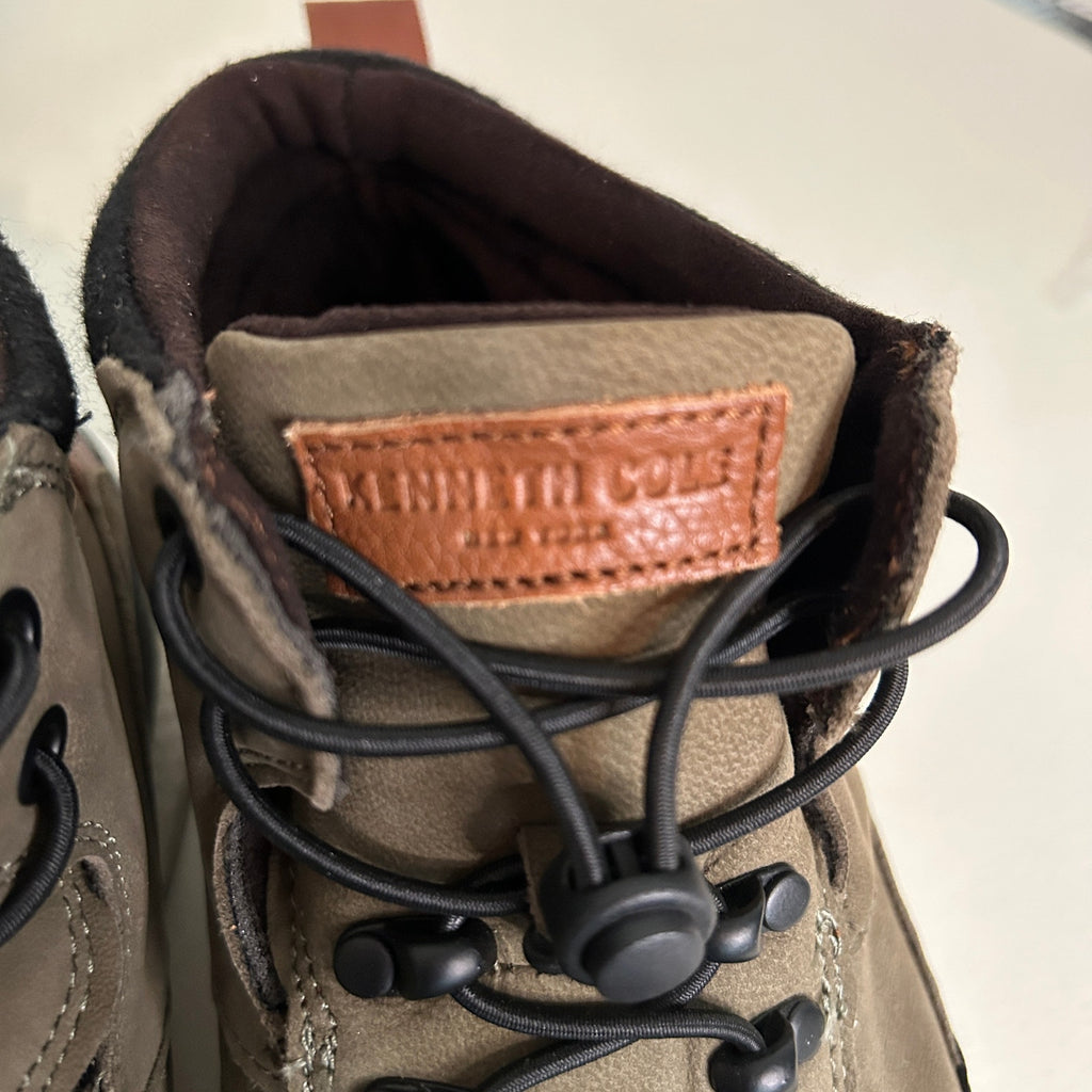 Kenneth Cole Women’s Hiking Boots Awareness Series — Size 9.5