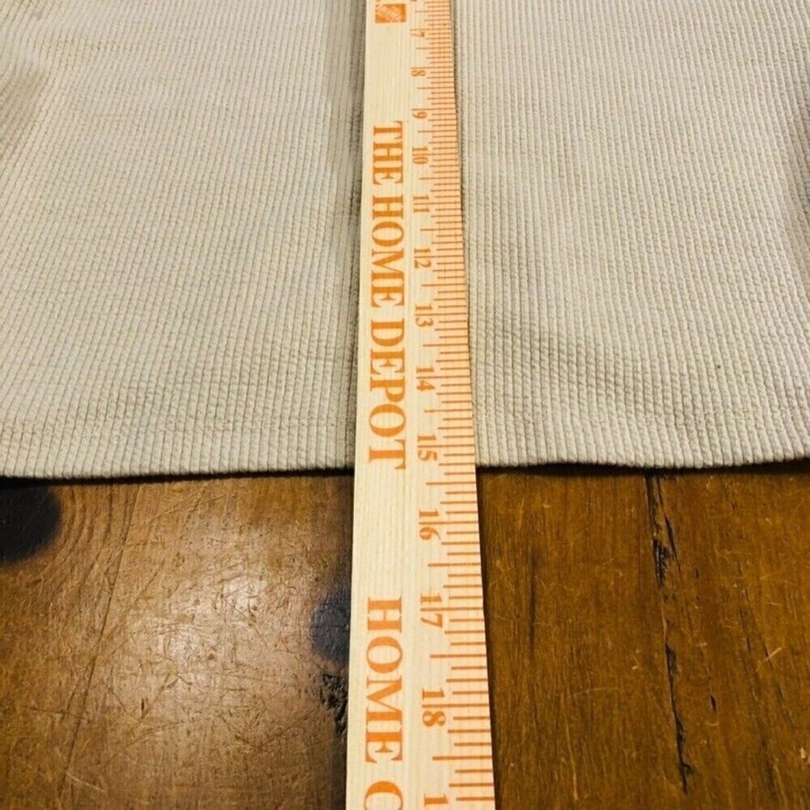 ZARA Beige Crew-Neck Long-Sleeve Crop Top (Size M) – Lightweight, All-Season Style #1085