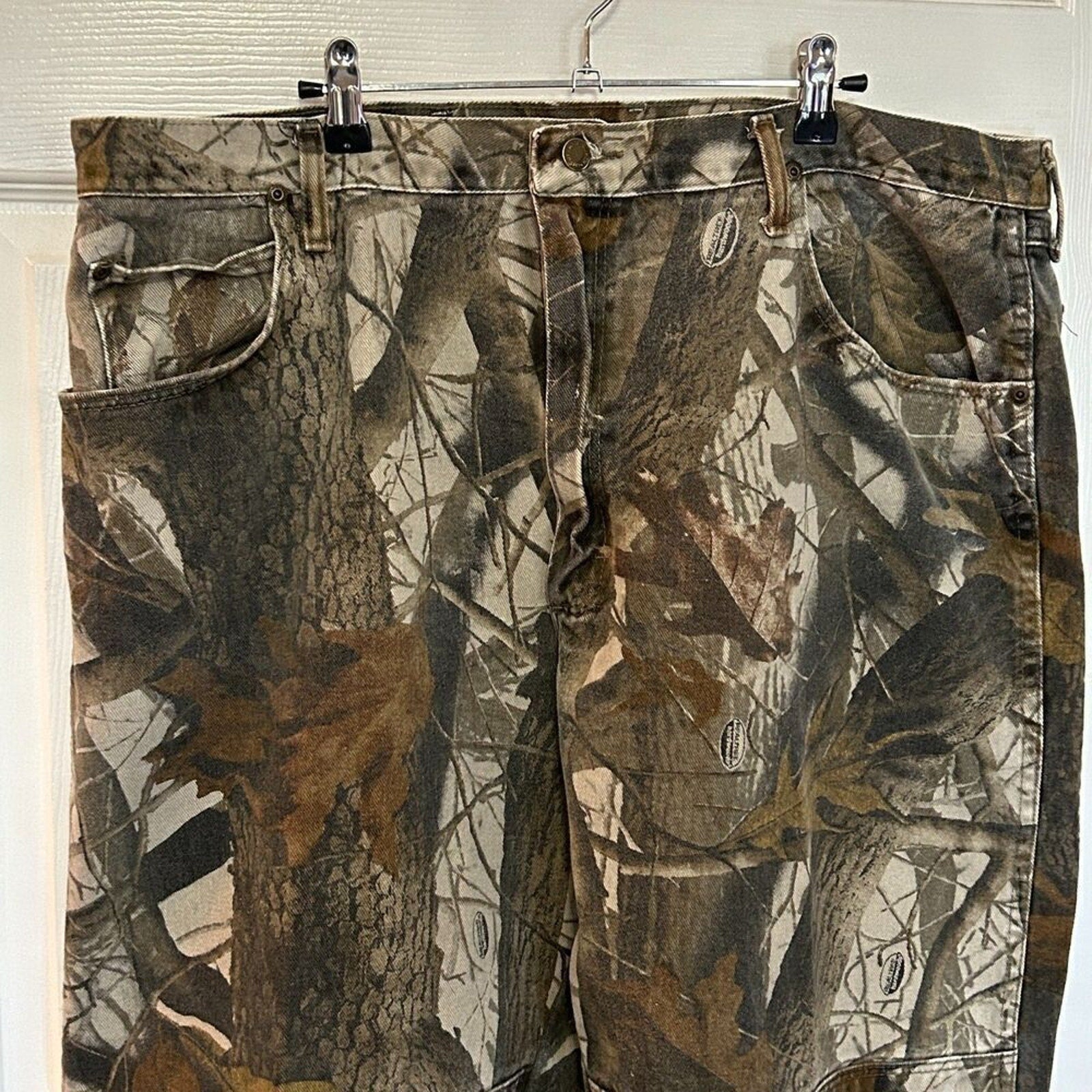 Wrangler Hunting Pants Men Size 42 x30 Realtree Hardwoods Camo Dubl. Knee
