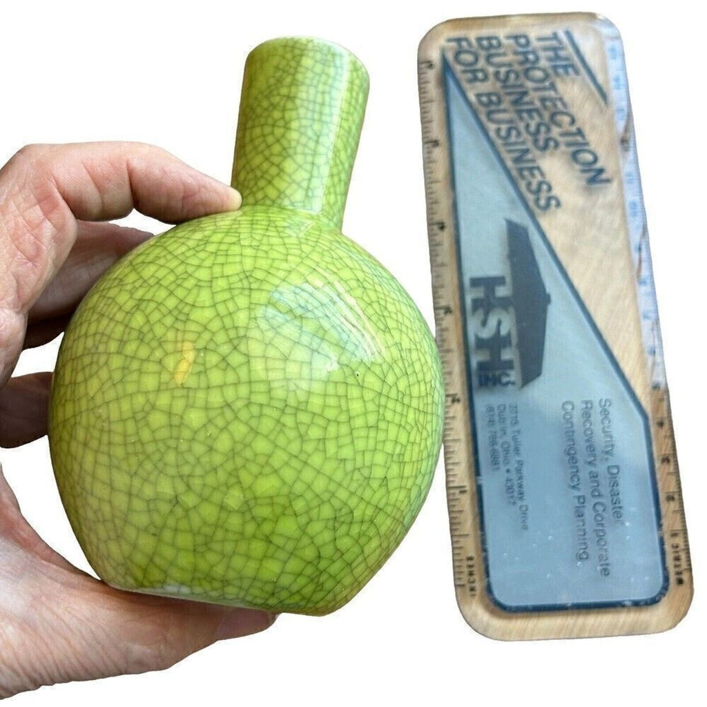 Vintage Chinese Apple Chartreuse Glaze Crackle Ceramic 5" Vase