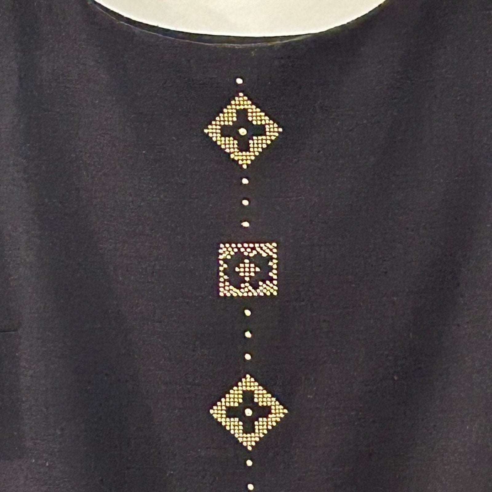 Virgo Women's Tunic Top Size 10, Black / Cream Gold Studs Rayon / Poly Blend #BH