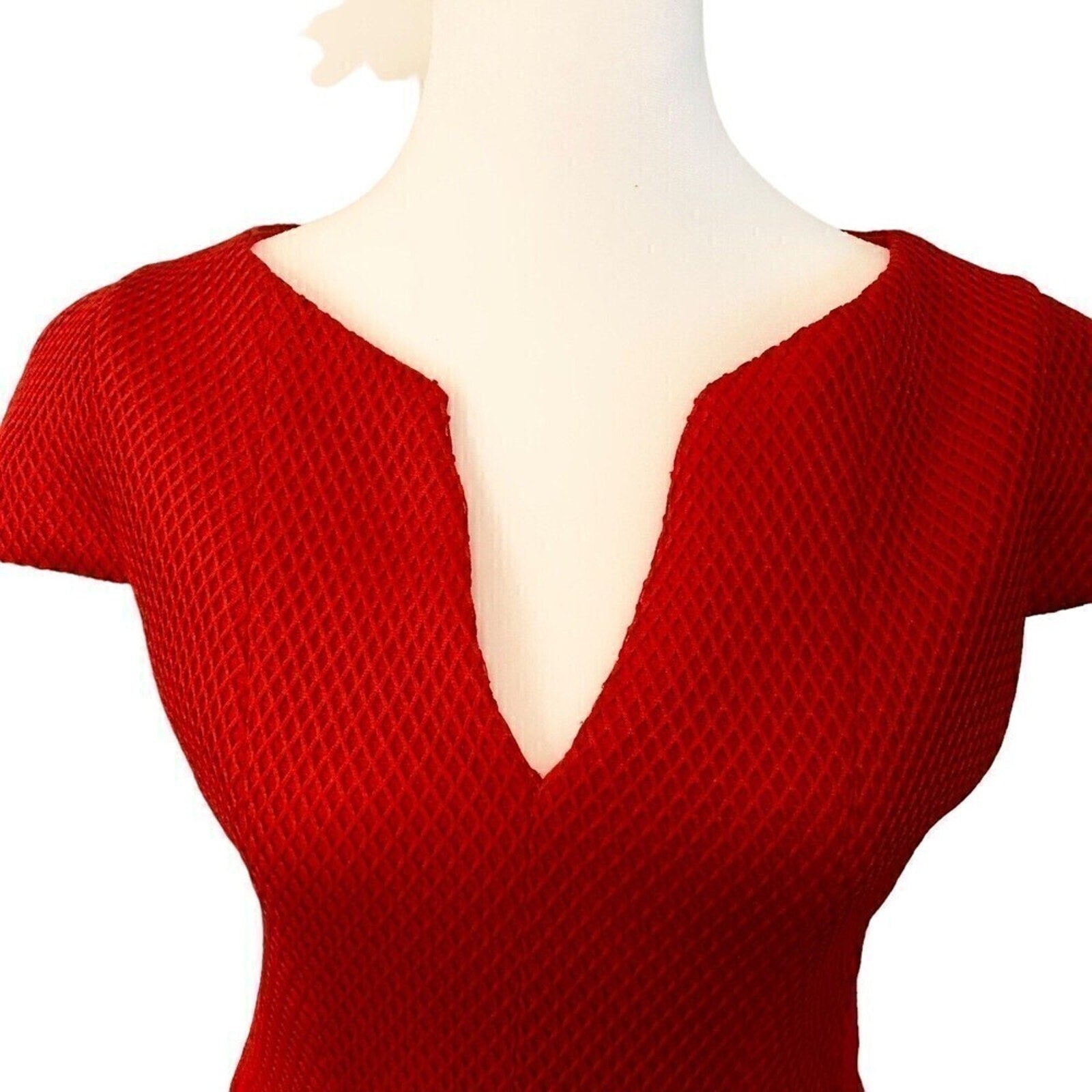 Julia Jordan red lined dress V‑neck cap sleeve size 8e